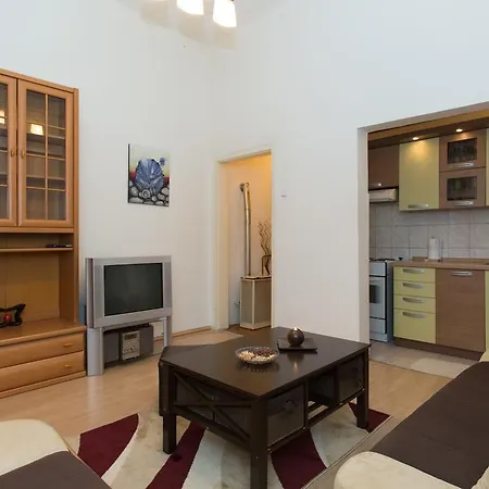 Apartment Maky *