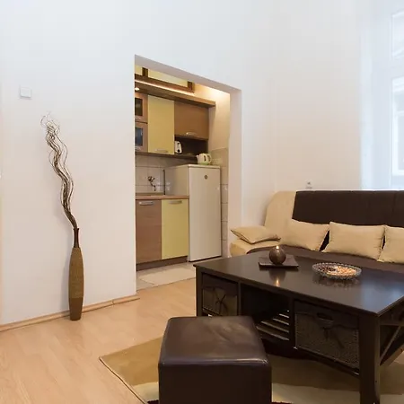 Apartment Maky